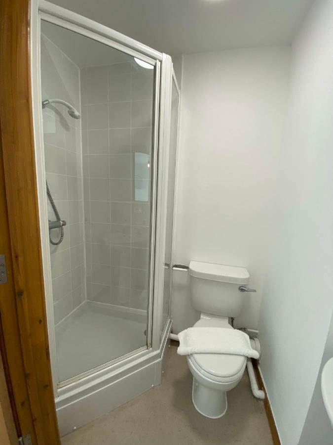 Regency Hall Smart Cheltenham Ensuite Rooms C Exterior photo